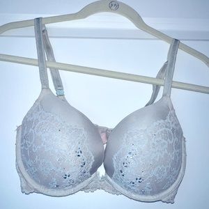 Victoria Secret turquoise push up bra